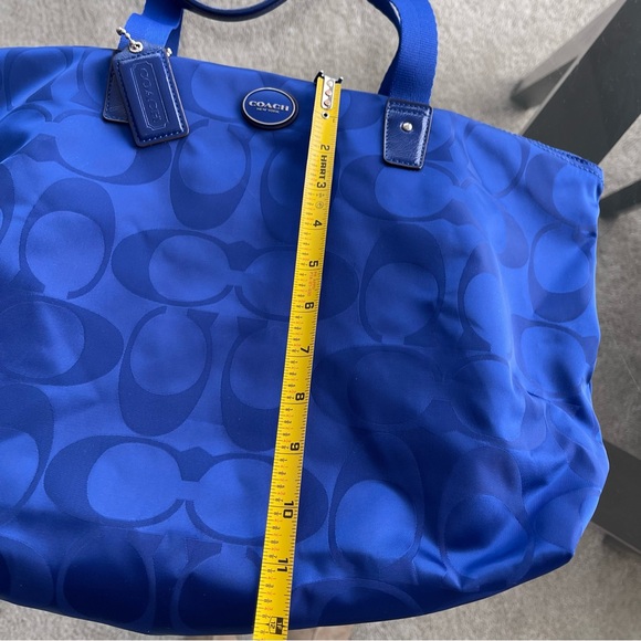 COACH Signature Getaway Weekender Tote Bag Blue Detachable Toiletry Bag Y2K - Picture 6 of 11